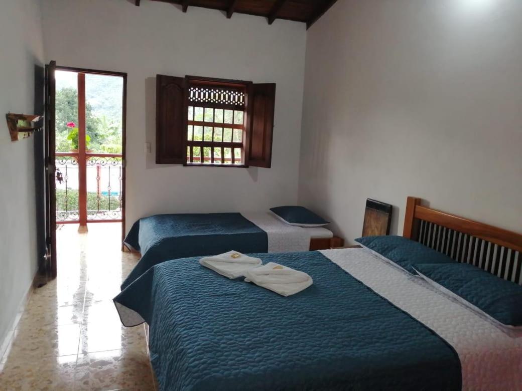 Hotel Dulce Campestre คาร์ดิน ภายนอก รูปภาพ